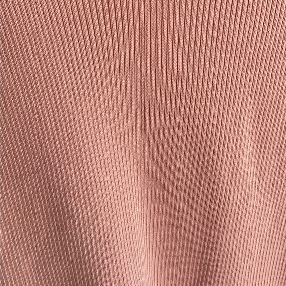 Forever 21 baby pink sweater!!! - Picture 4 of 4